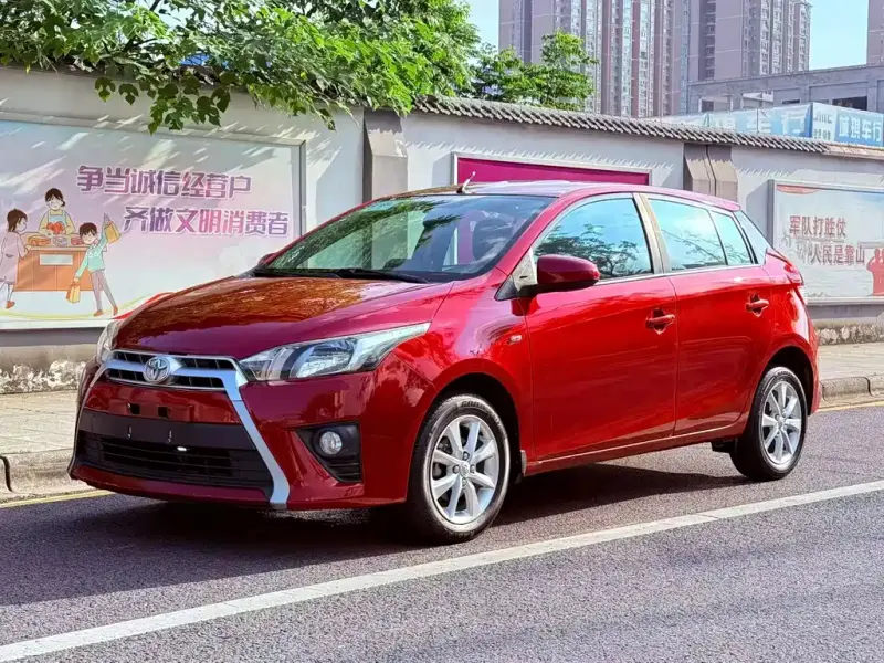Toyota Yaris L, 2014