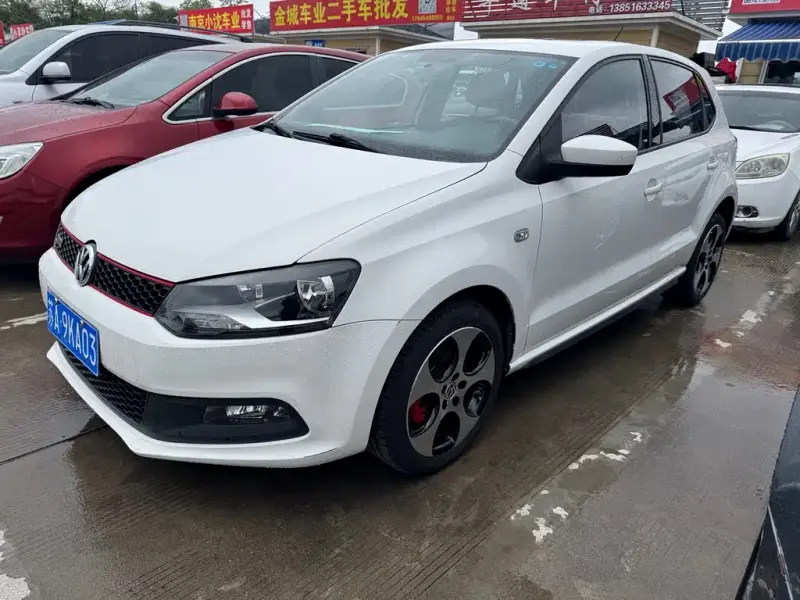 Volkswagen Polo, 2015