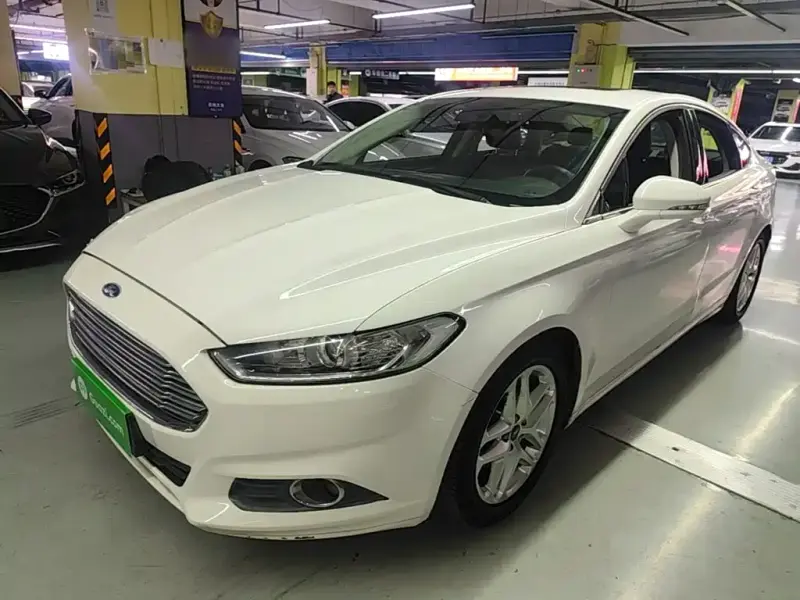 Ford Mondeo, 2015 — фото 1
