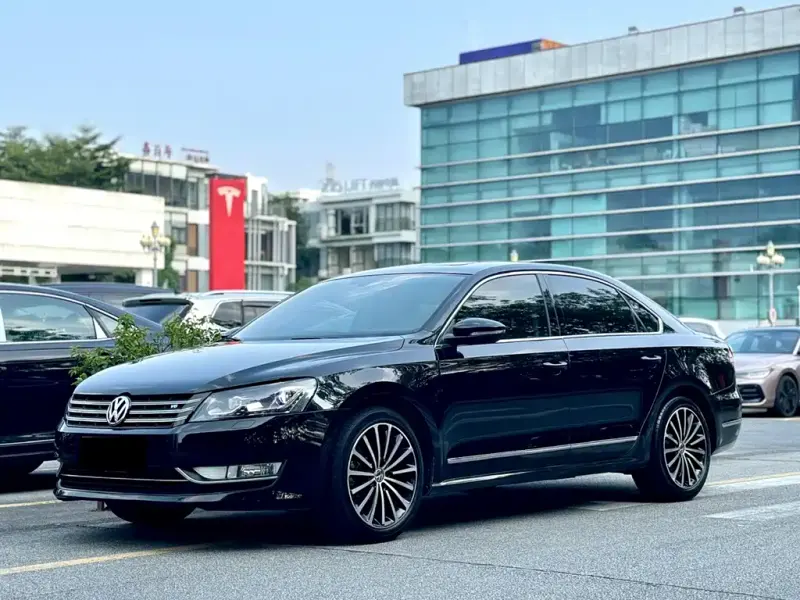 Volkswagen Passat, 2013