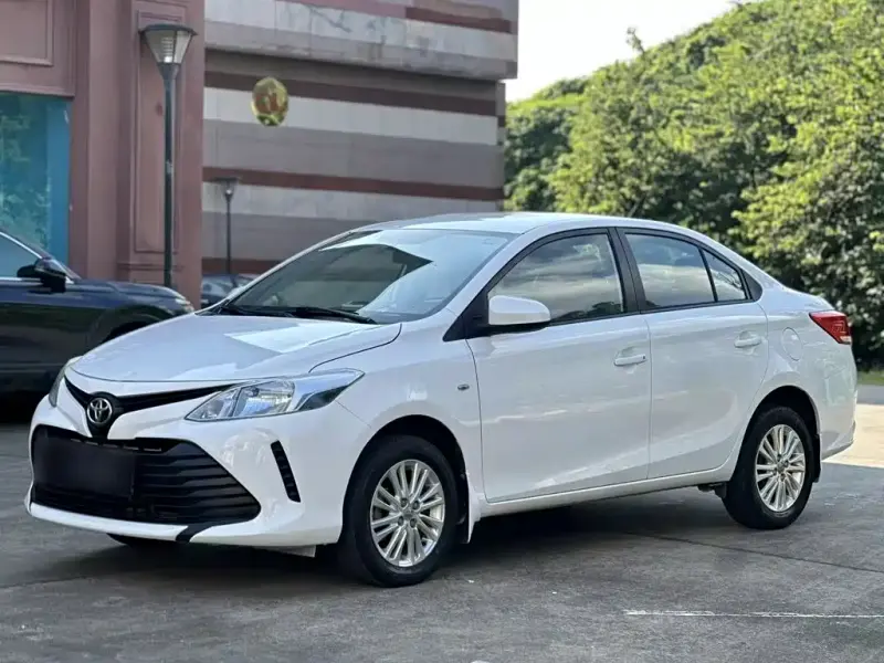 Toyota Vios, 2017 — фото 1
