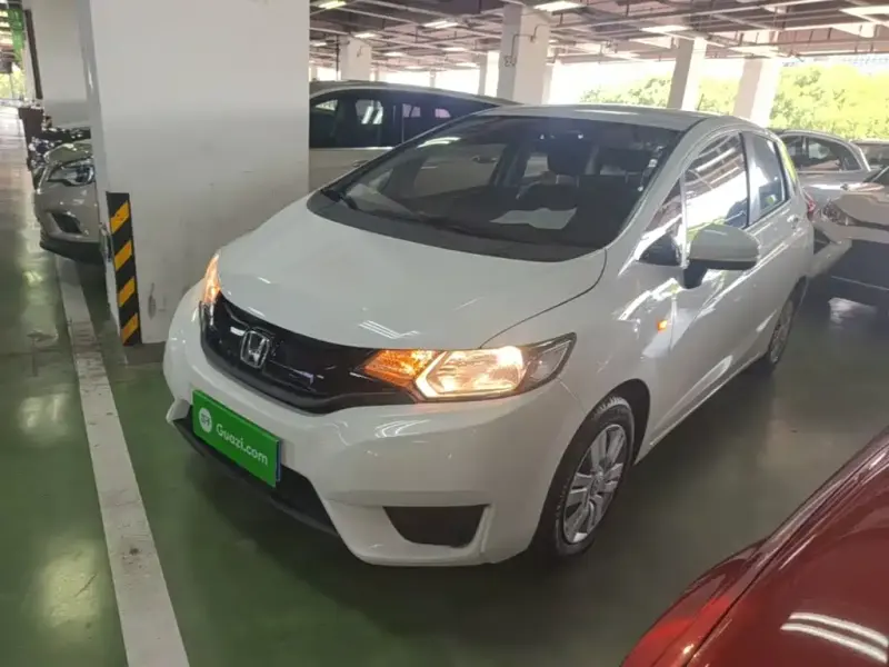 Honda Fit, 2017 — фото 1