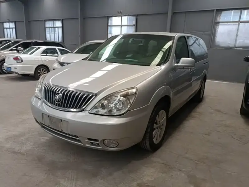 Buick GL8, 2016