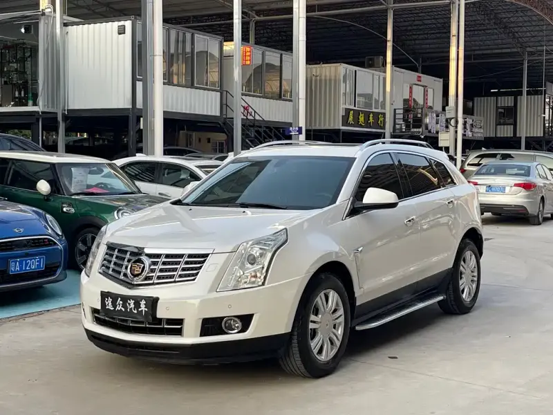 Cadillac SRX, 2015