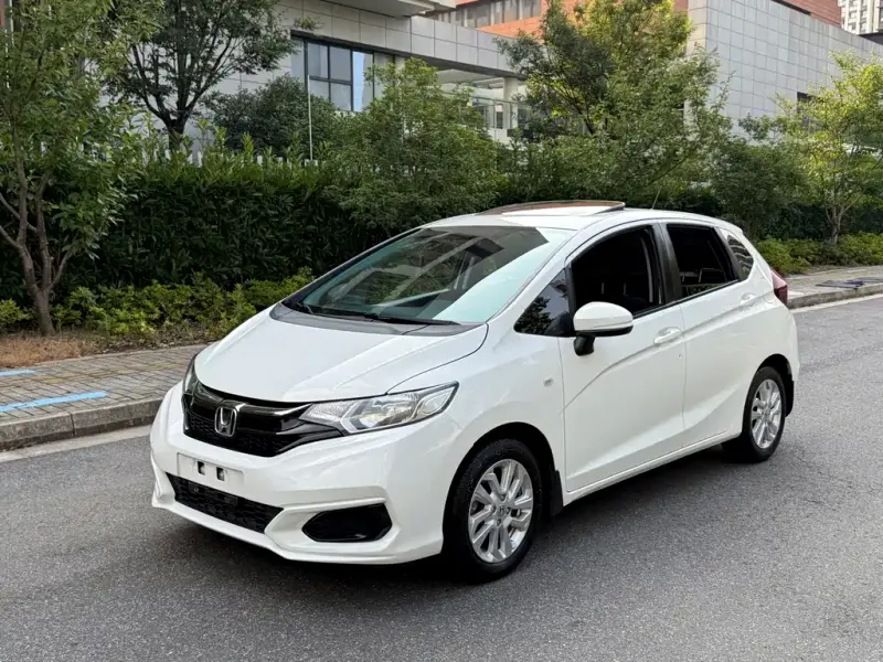 Honda Fit, 2018 — фото 1