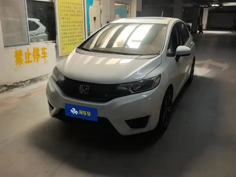 Honda Fit, 2018 — фото 1
