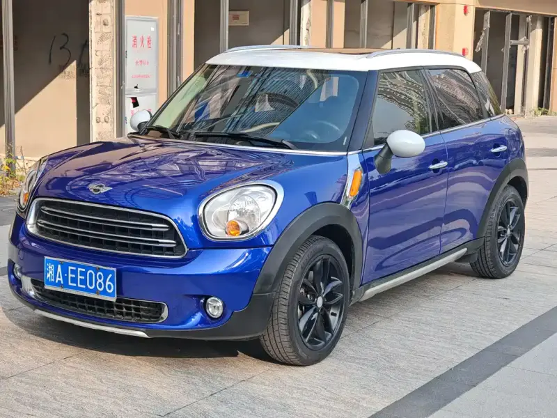 MINI Countryman, 2015