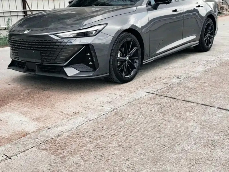 Changan UNI-V, 2023
