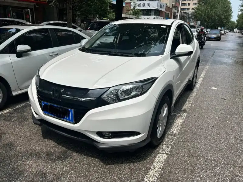 Honda Vezel, 2017 — фото 1