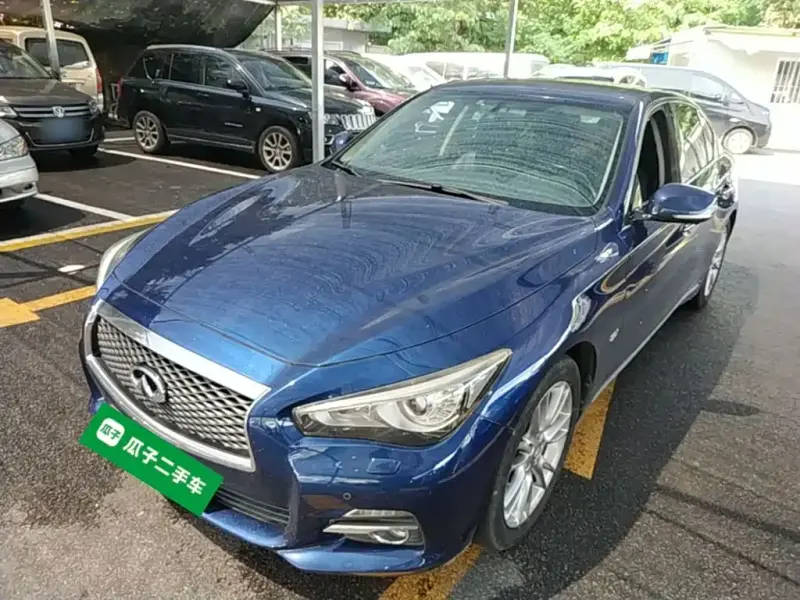 Infiniti Q50L, 2017