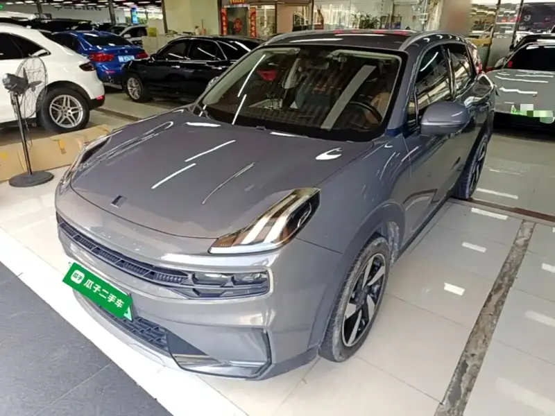 Lynk & Co 06 EM-P, 2021