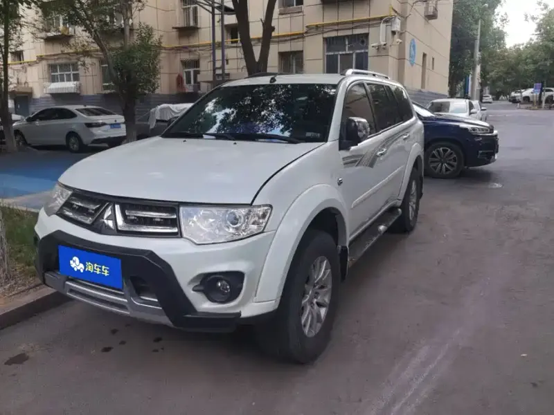 Mitsubishi Pajero Sport, 2016