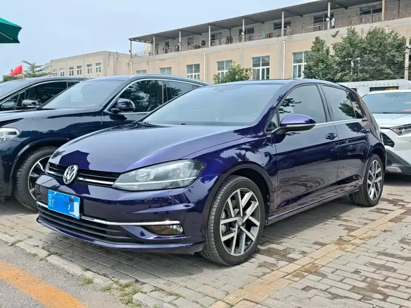 Volkswagen Golf, 2018 — фото 1