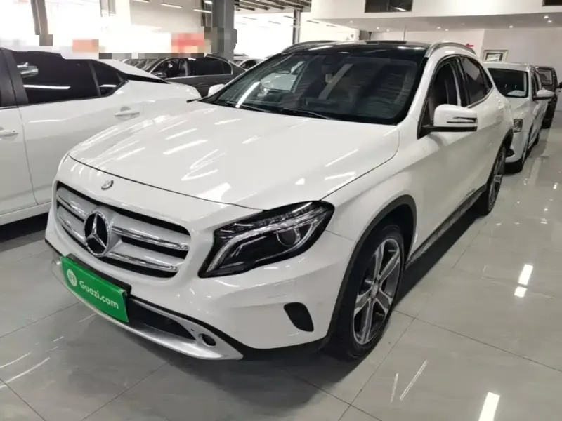 Mercedes-Benz GLA, 2016 — фото 1