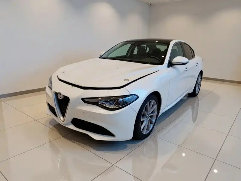 Alfa Romeo Giulia, 2017