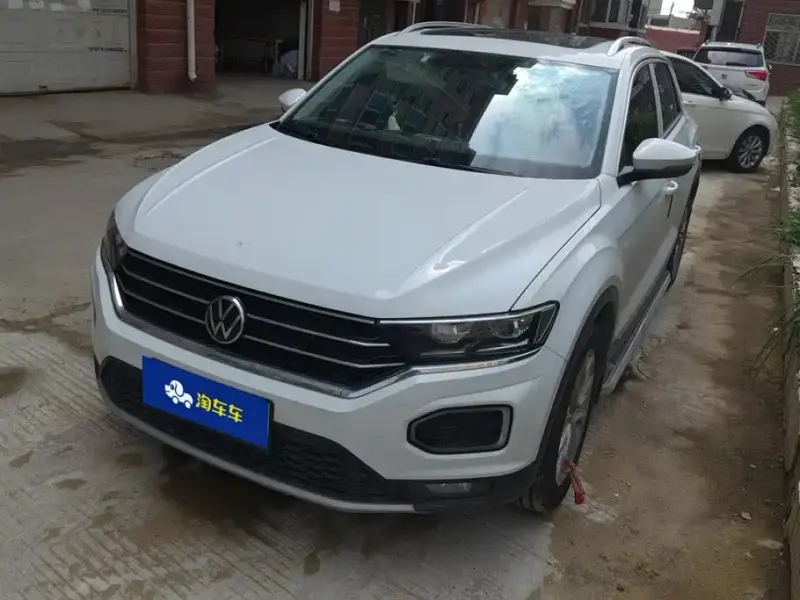 Volkswagen T-Roc, 2022