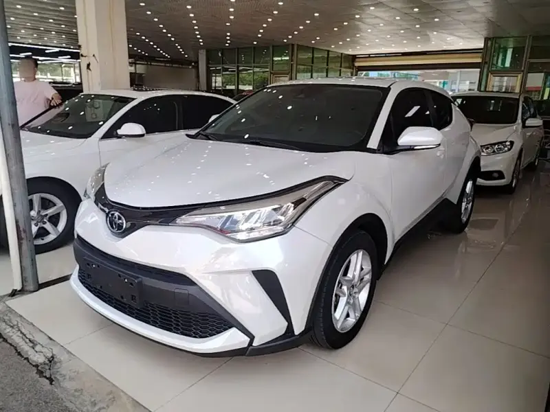 Toyota C-HR, 2022