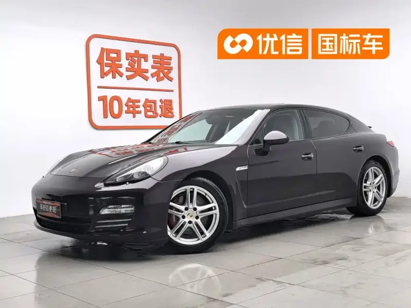 Porsche Panamera, 2011