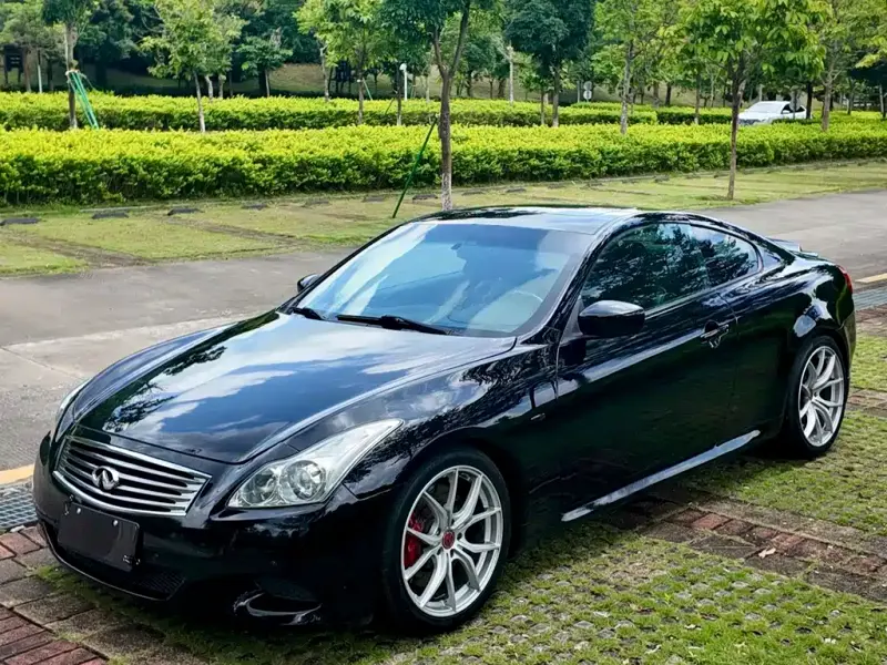 Infiniti G, 2009