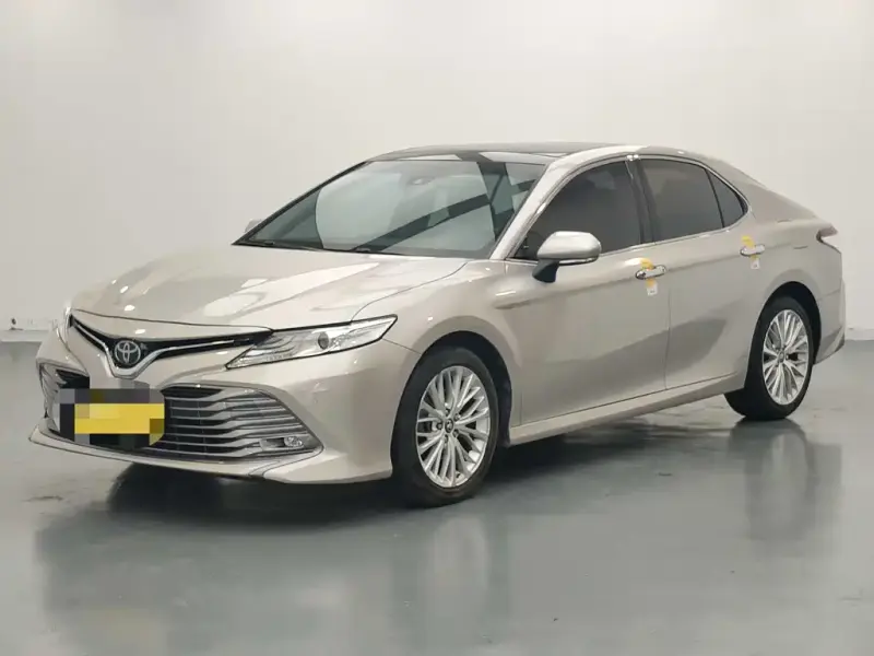 Toyota Camry, 2018