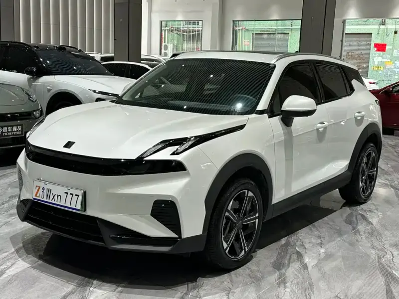 Lynk & Co 06 EM-P, 2024
