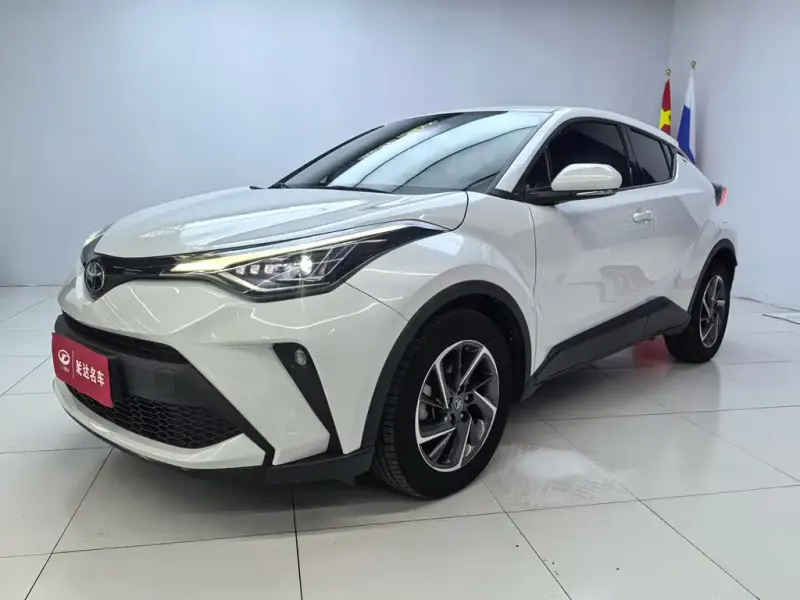 Toyota C-HR, 2023
