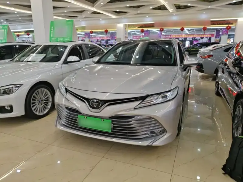 Toyota Camry, 2019