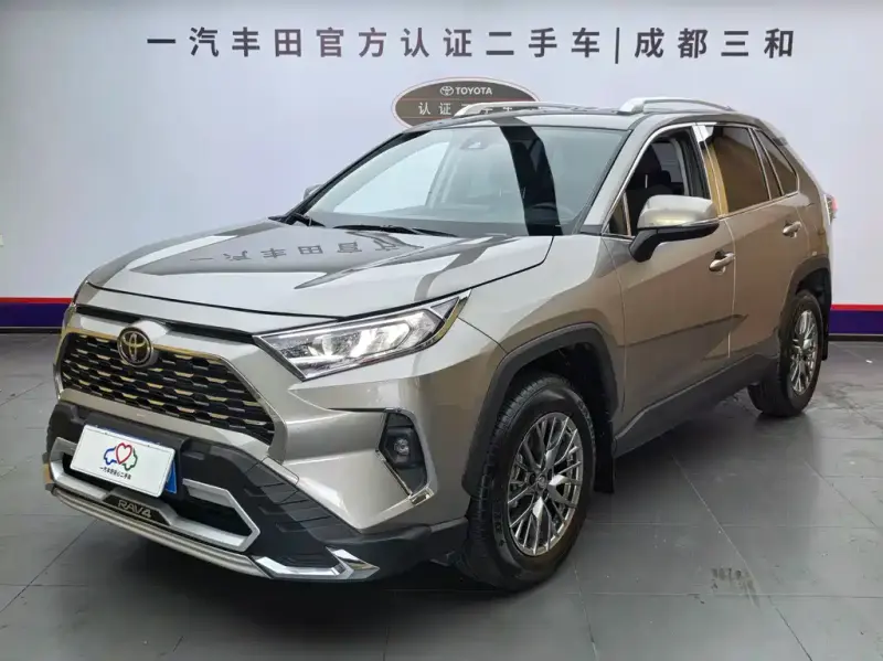Toyota RAV4, 2023