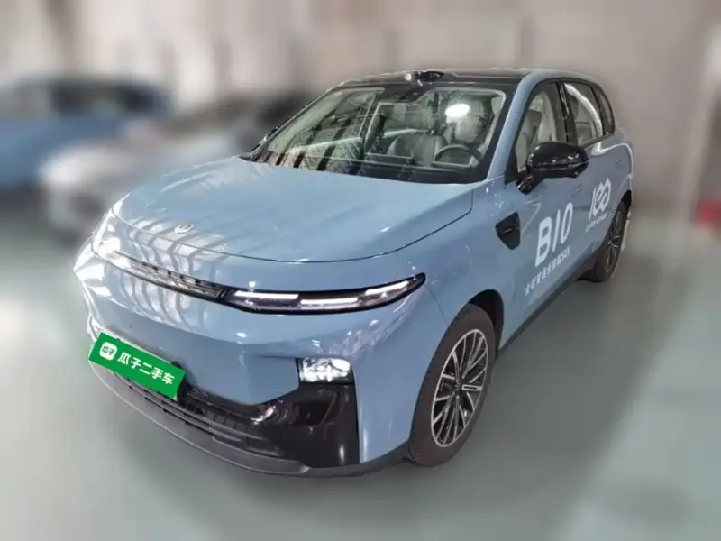 Leapmotor B10, 2025