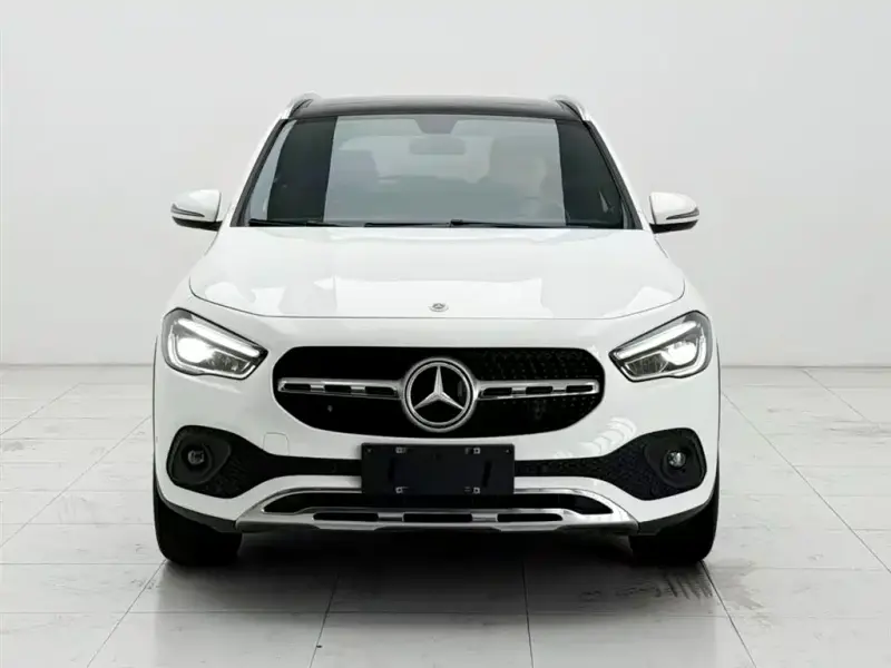 Mercedes-Benz GLA, 2021 — фото 1