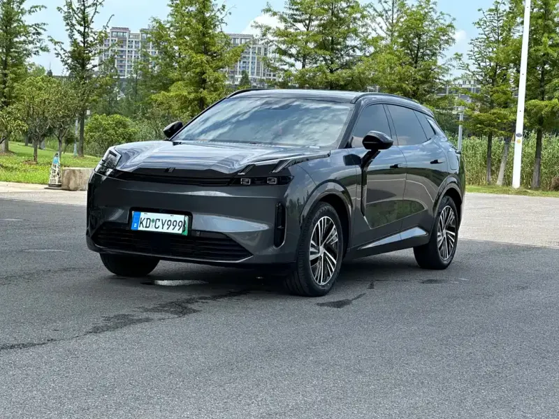 Lynk & Co 08 EM-P, 2024