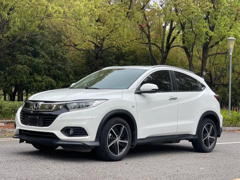 Honda Vezel 1.5L CVT Edition, 2020 — фото 1