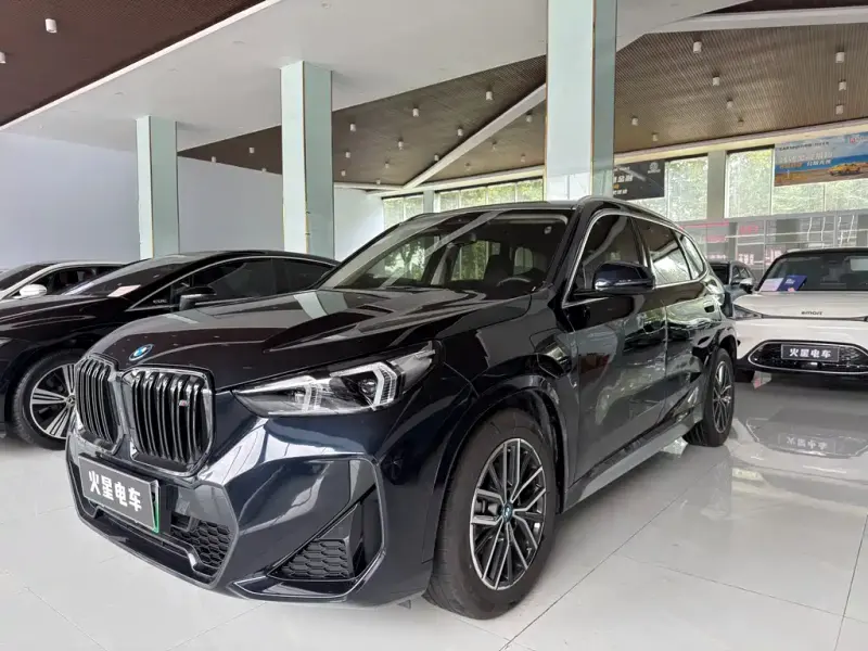 BMW iX1, 2024