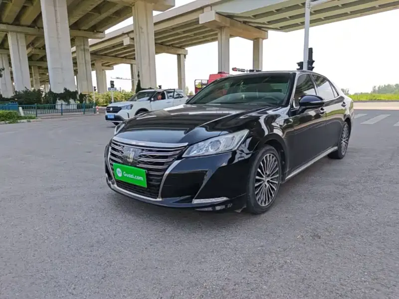 Toyota Crown, 2019