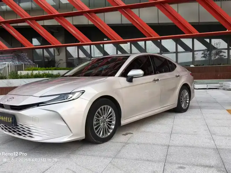 Toyota Camry, 2025