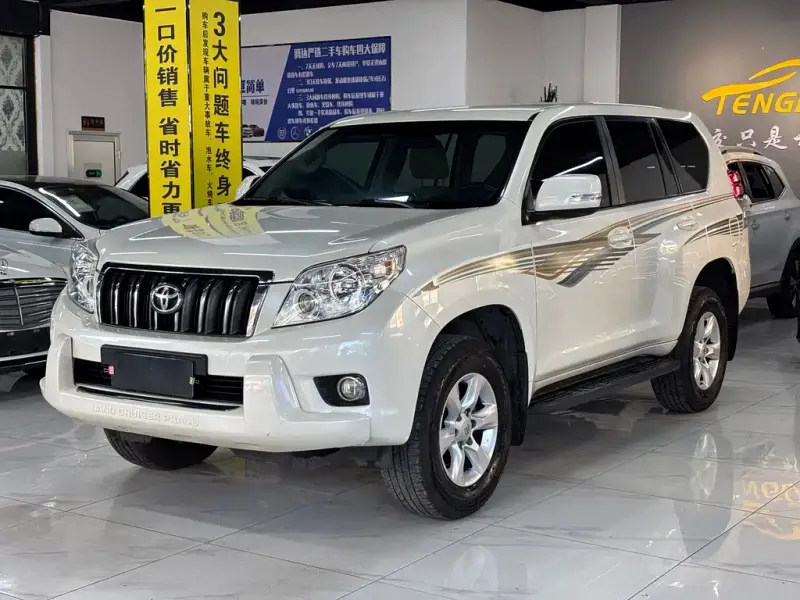Toyota Prado (Import), 2013 — фото 1
