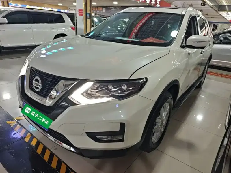 Nissan X-Trail, 2025