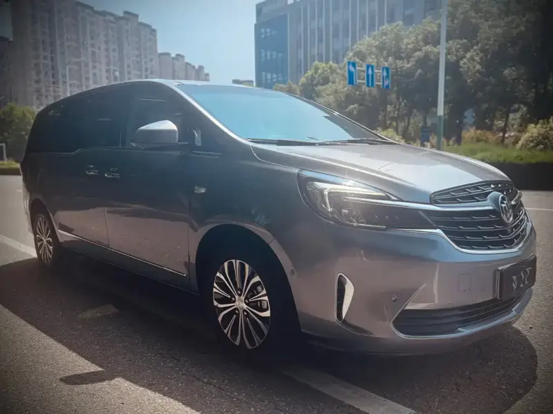Buick GL8, 2020