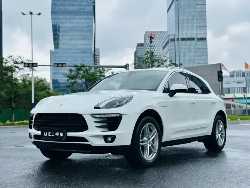 Porsche Macan, 2017 — фото 1