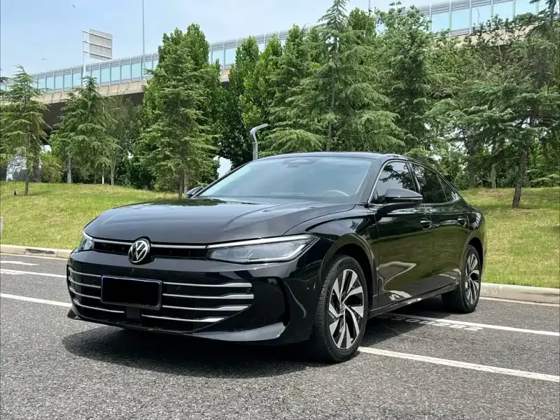 Volkswagen Passat, 2025