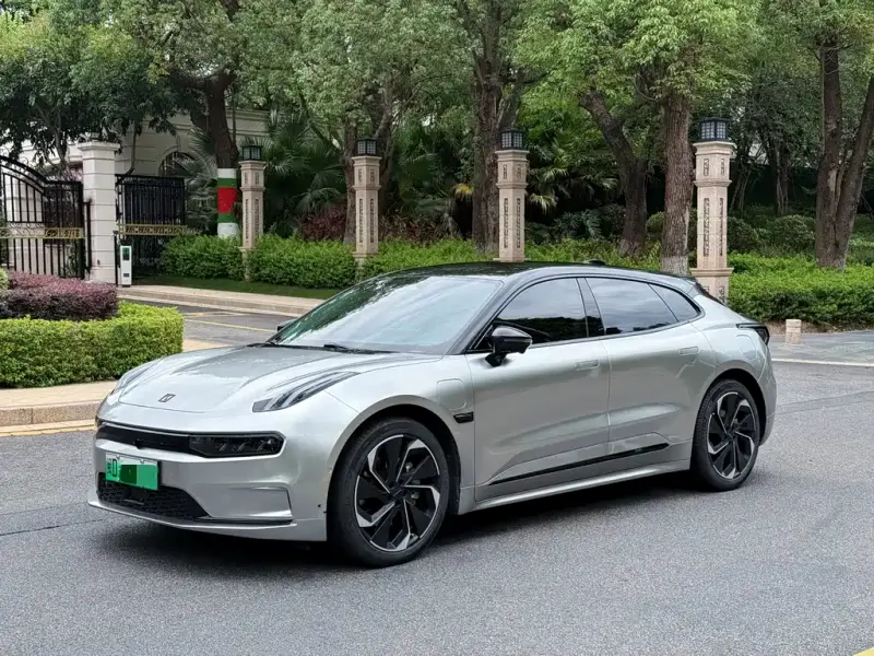 Zeekr 001, 2022