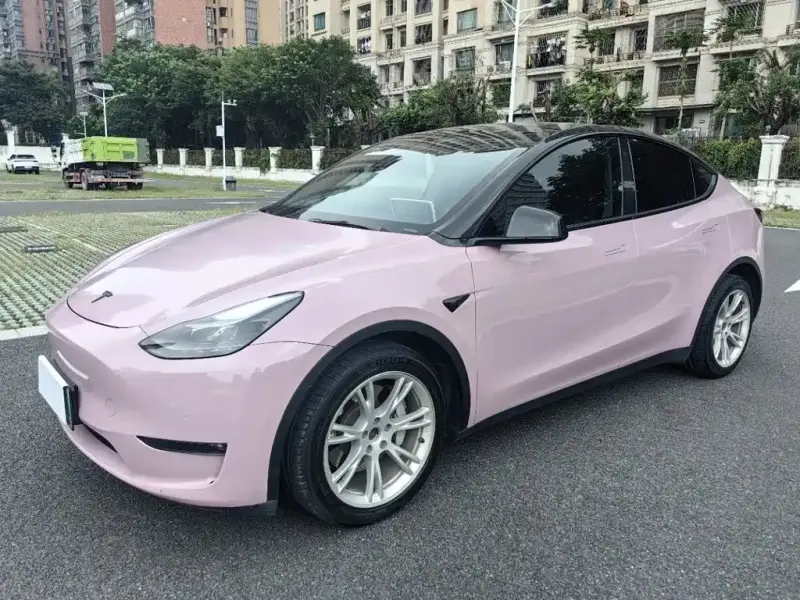 Tesla Model Y, 2021