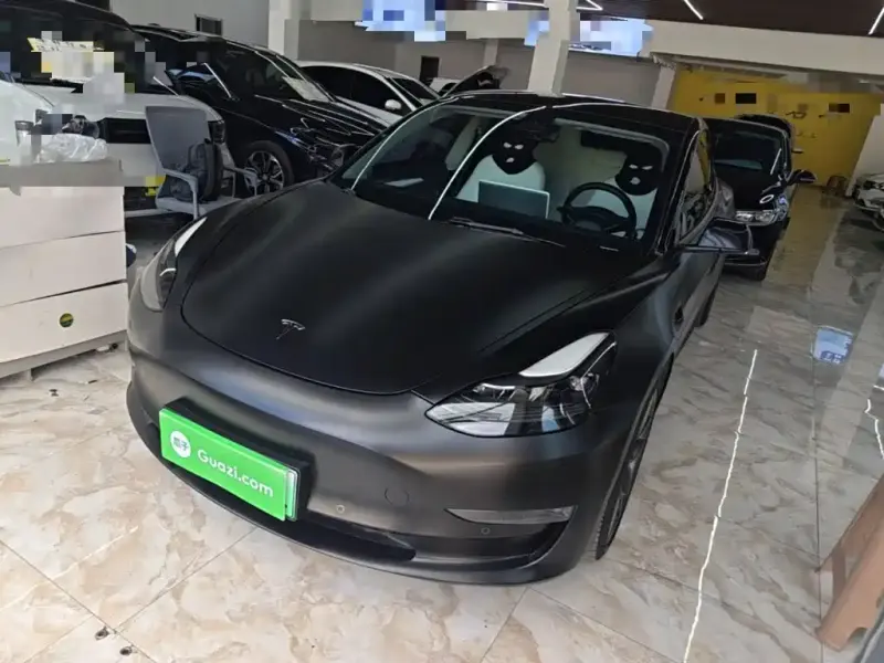 Tesla Model 3, 2021