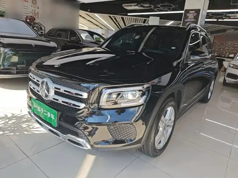 Mercedes-Benz GLB, 2023