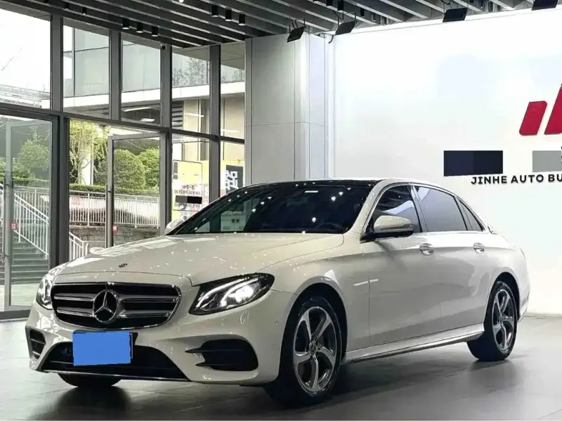 Mercedes-Benz E-Class, 2019 — фото 1