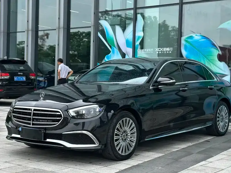 Mercedes-Benz E-Class, 2019 — фото 1