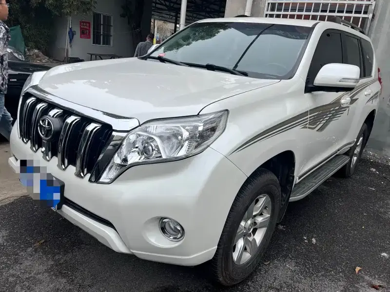 Toyota Prado, 2017 — фото 1