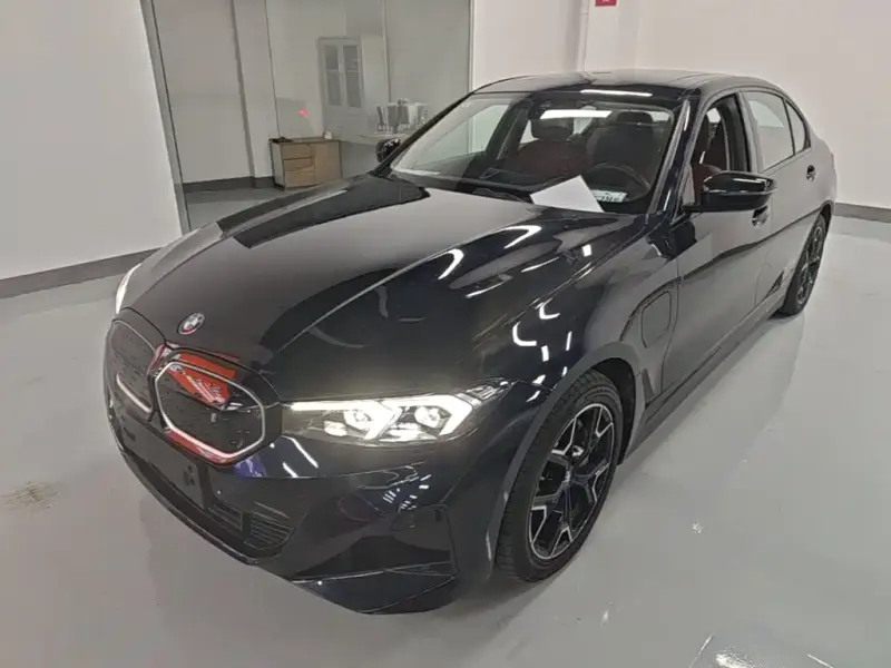 BMW i3, 2024