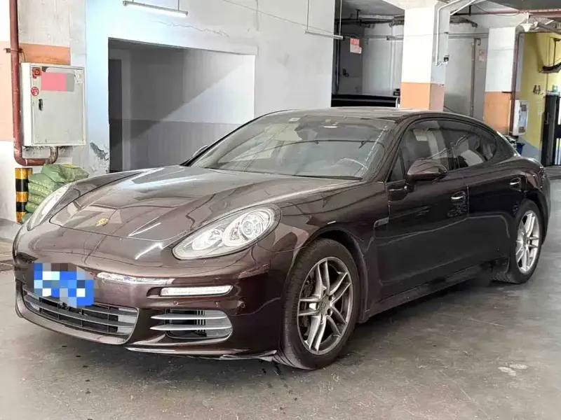 Porsche Panamera, 2014