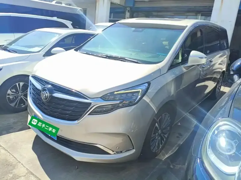 Buick GL8, 2022